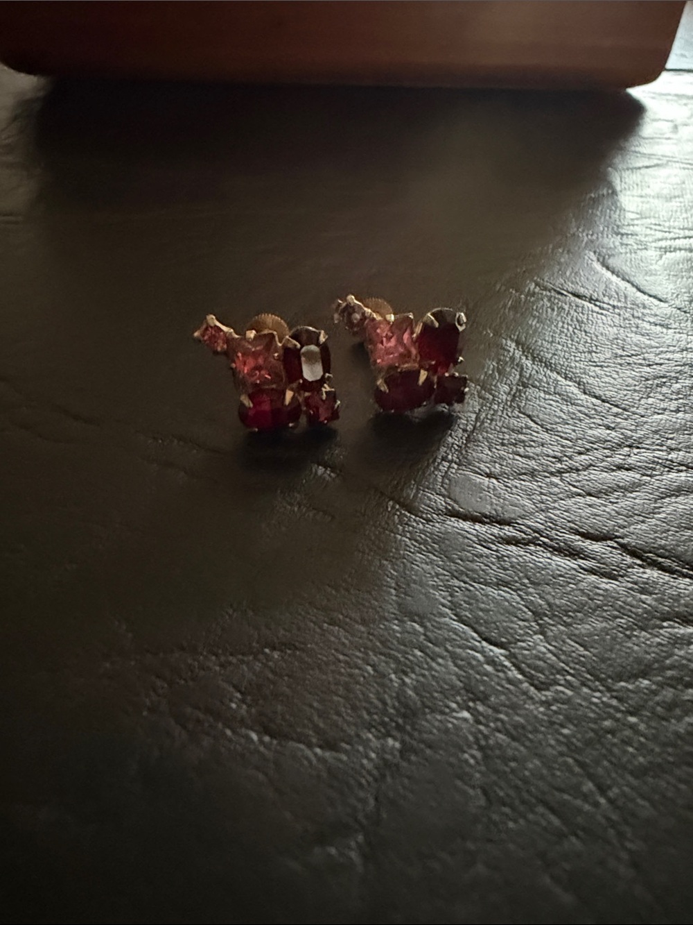 Pink Crystal screw Earrings - Elegant Women's Jewelry